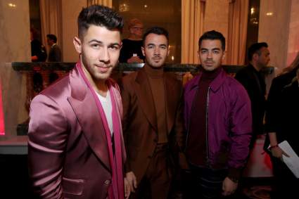Los entrenadores de voz 2020: Por qué Nick Jonas no está en la temporada 19