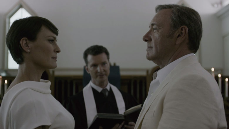 Claire Underwood Robin Wright black hair.