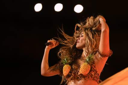 Karol G canta en el Vaticano: Mira el historico momento