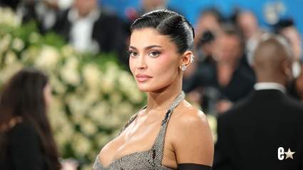 Kylie Jenner deslumbra con diamantes en los Globos de Oro 2026: FOTOS