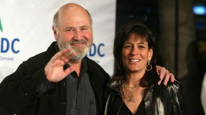 FOTOS: Surge una adorable e íntima sesión de fotos con Rob y Michele Reiner