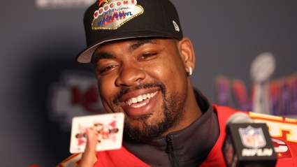 Los fanáticos de los Chiefs pueden revivir uno de los momentos más atrevidos de Chris Jones con fines benéficos esta noche.