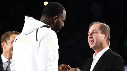 El dueño de los Warriors, Joe Lacob, rompe el silencio sobre los rumores de traspaso de Draymond Green.