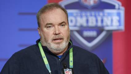 Los Pittsburgh Steelers hablan con un posible mariscal de campo de primera ronda en el Combine de la NFL