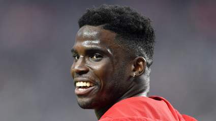 Analista insta a los Chiefs a reclutar a un veloz mediapunta para recrear el impacto de Tyreek Hill