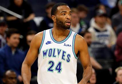 Los Knicks incorporan discretamente a un veterano anotador a su equipo de desarrollo