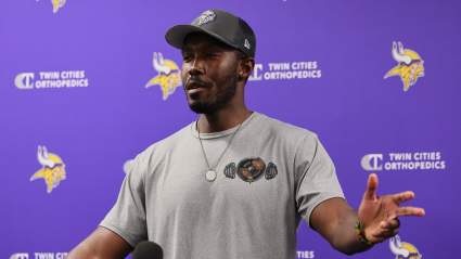 El ex gerente general de los Vikings, Kwesi Adofo-Mensah, encuentra un nuevo hogar con un rival de la NFC