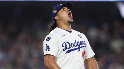 Los Dodgers reciben una preocupante actualización sobre el relevista que cerró el juego