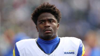 Se insta a los Rams a cortar lazos con el defensor de 22,5 millones de dólares