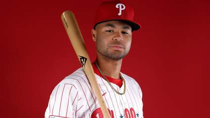 El principal prospecto de los Phillies es considerado un bateador "imprescindible" esta primavera