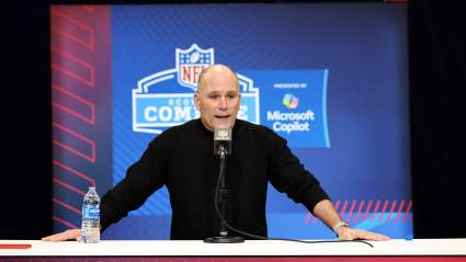 Eric DeCosta envía a los Ravens un mensaje preocupante sobre la agencia libre