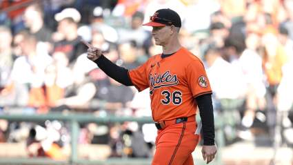 Ex mánager de los Orioles dice que los Bravos lo "rescataron" de Baltimore