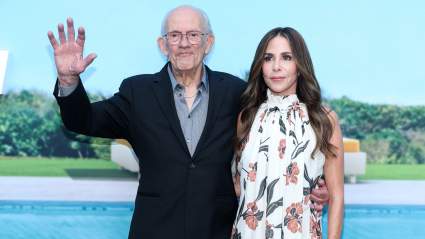 La estrella de 'Volver al futuro' comparte una nueva foto 'dulce' con su esposa