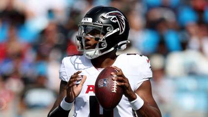 Michael Penix Jr. de los Falcons tiene un sombrío panorama profesional tras ser sugerido como el mejor agente libre