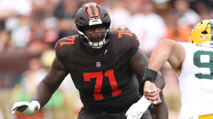 Se insta a los Browns a corregir una falla evidente en su roster con una estrategia audaz de primera ronda