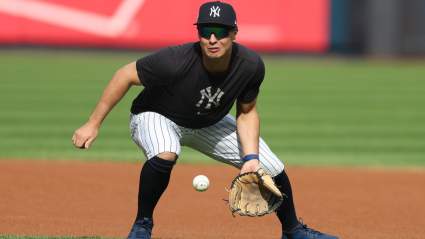 Se insta a los Yankees a adquirir un campocorto estelar para reemplazar a Anthony Volpe