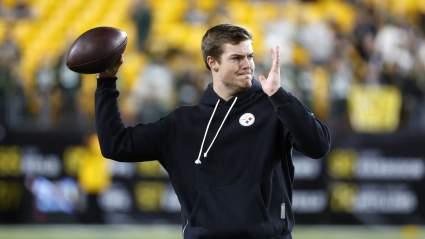 El gerente general de los Steelers envía un mensaje contundente sobre Will Howard en medio de la incertidumbre sobre Aaron Rodgers