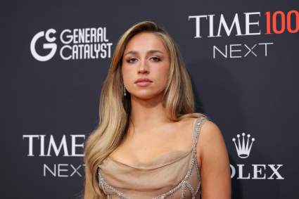 Los aficionados piden boicotear a Tate McRae tras la victoria de Estados Unidos. Aquí explicamos el motivo.