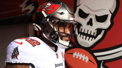 Los Bucs fueron criticados por no usar al ala cerrada de 1,93 metros y 107 kilos.