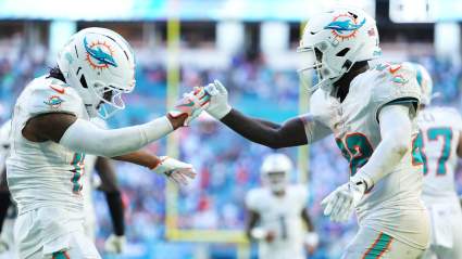 NFL Insider comparte información sobre De’Von Achane y Jaylen Waddle en medio de rumores de intercambio con los Dolphins