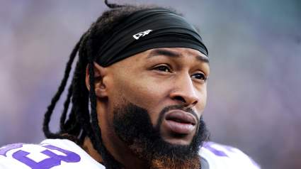 Los Vikings se preocupan por Aaron Jones y Jeremiyah Love