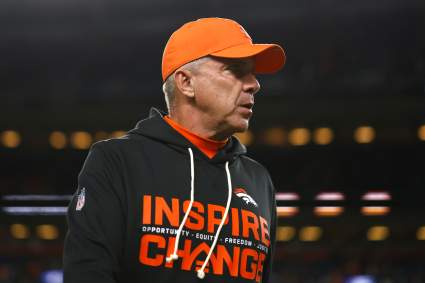 El entrenador de los Broncos, Sean Payton, anuncia un cambio importante en la ofensiva.