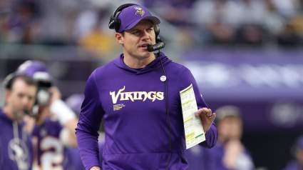 El entrenador en jefe de los Vikings, Kevin O’Connell, emite una emotiva declaración sobre la muerte de Rondale Moore.