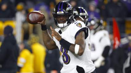 El gerente general de los Ravens lanza una bomba de verdad sobre las negociaciones para la extensión del contrato de Lamar Jackson