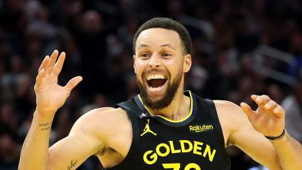 Carmelo lanza una toma "que cambió el juego" de Steph Curry mientras los Warriors enfrentan una racha de presión