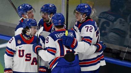 Combinaciones de líneas y porteros titulares revelados para EE. UU. vs. Suecia