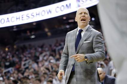 Mick Cronin es llamado "psicópata" tras una conferencia de prensa viral