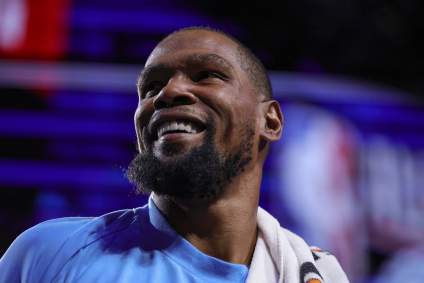 Kevin Durant de los Rockets responde a las acusaciones sobre la cuenta Burner