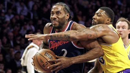 Los Lakers buscan fichar a Kawhi Leonard en medio de la histeria