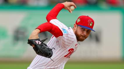 Relevista de los Filis con una forma extraña de lanzar busca un puesto en el Día Inaugural