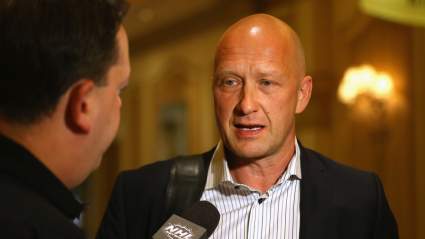 Los Sabres se vinculan con la estrella de los Maple Leafs en un intercambio