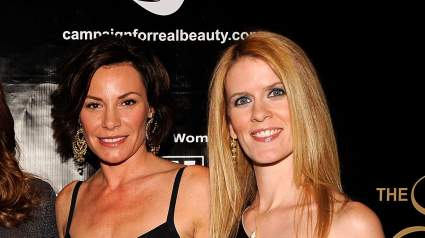Luann y Alex recrean el infame momento de 'RHONY'