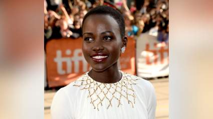 Lupita Nyong'o habla con valentía sobre la vergüenza que siente a medida que se intensifica su lucha por la salud.