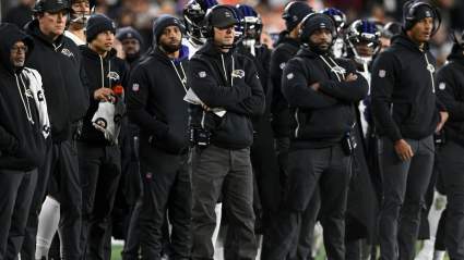 John Harbaugh continúa depurando el cuerpo técnico de los Ravens
