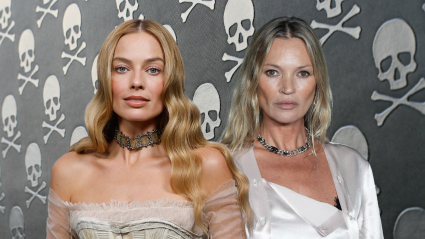 Margot Robbie luce el icónico vestido transparente de calavera de McQueen de Kate Moss: "Quiero este vestido más que cualquier otra cosa", dice una fan.