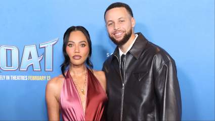 Ayesha Curry envía un mensaje a Steph Curry durante su recuperación de la lesión.
