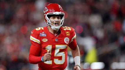 El gerente general de los Chiefs, Brett Veach, revela un plan para aliviar la presión sobre el mariscal de campo Patrick Mahomes.