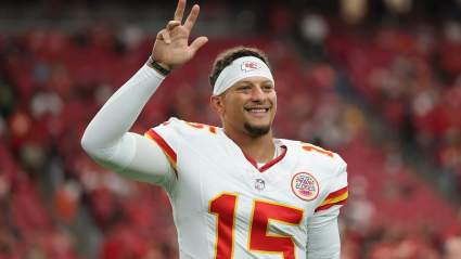 El mariscal de campo de los Chiefs, Patrick Mahomes, enfrenta más malas noticias profesionales después de la temporada.