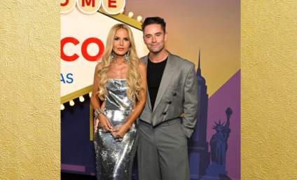 La estrella de RHOBH comparte una sorprendente actualización sobre su divorcio y revela si surgió una conversación con otra estrella de Bravo.