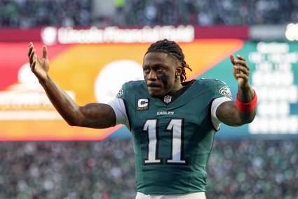 ¿Podrían los Chargers hacer una oferta sorprendente por AJ Brown?