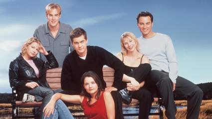 Un ex actor de 'Dawson's Creek' rompe el silencio dos semanas después del fallecimiento de James Van Der Beek con un desgarrador homenaje.