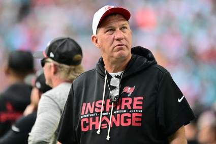 Los Buccaneers entrevistan a su principal prospecto del Draft de la NFL