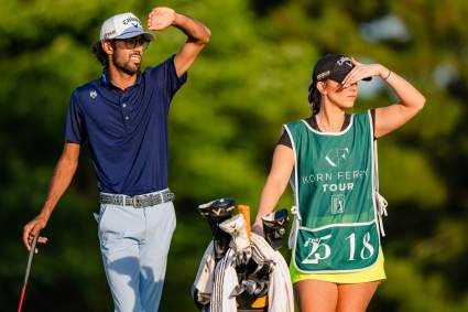 Akshay Bhatia y su esposa Presleigh Shultz comparten su felicidad como recién casados ​​antes del embarazo de Arnold Palmer