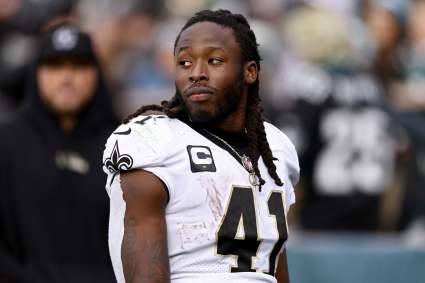 Los Saints hacen una audaz movida de $52 millones para un posible reemplazo de Alvin Kamara