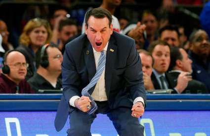 La leyenda de Duke, Mike Krzyzewski, no se guarda nada sobre Jon Scheyer.