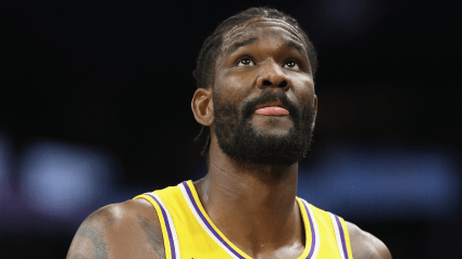 JJ Redick elogia a Deandre Ayton tras la victoria de los Lakers contra los Nuggets.